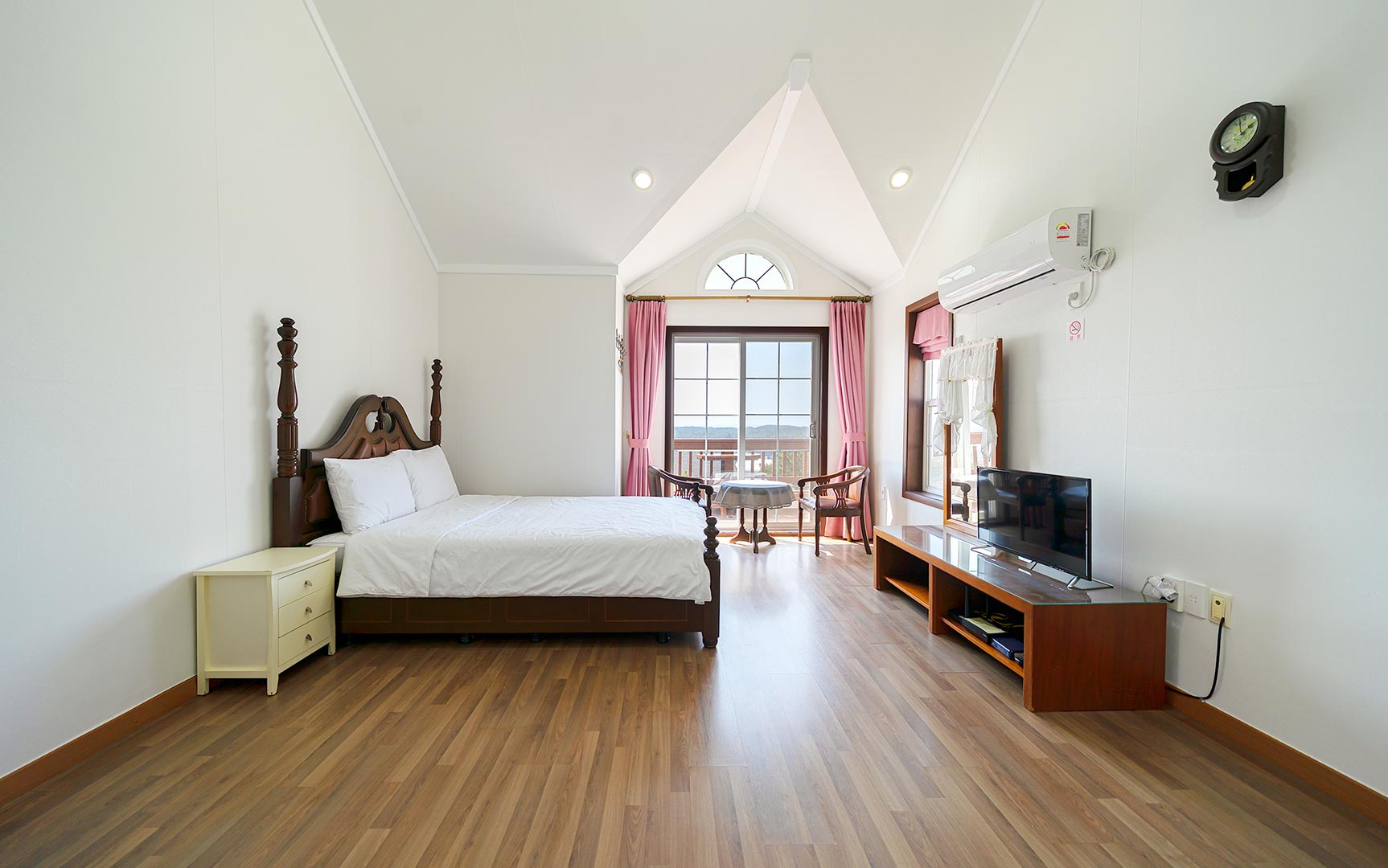 슬라이드 이미지1