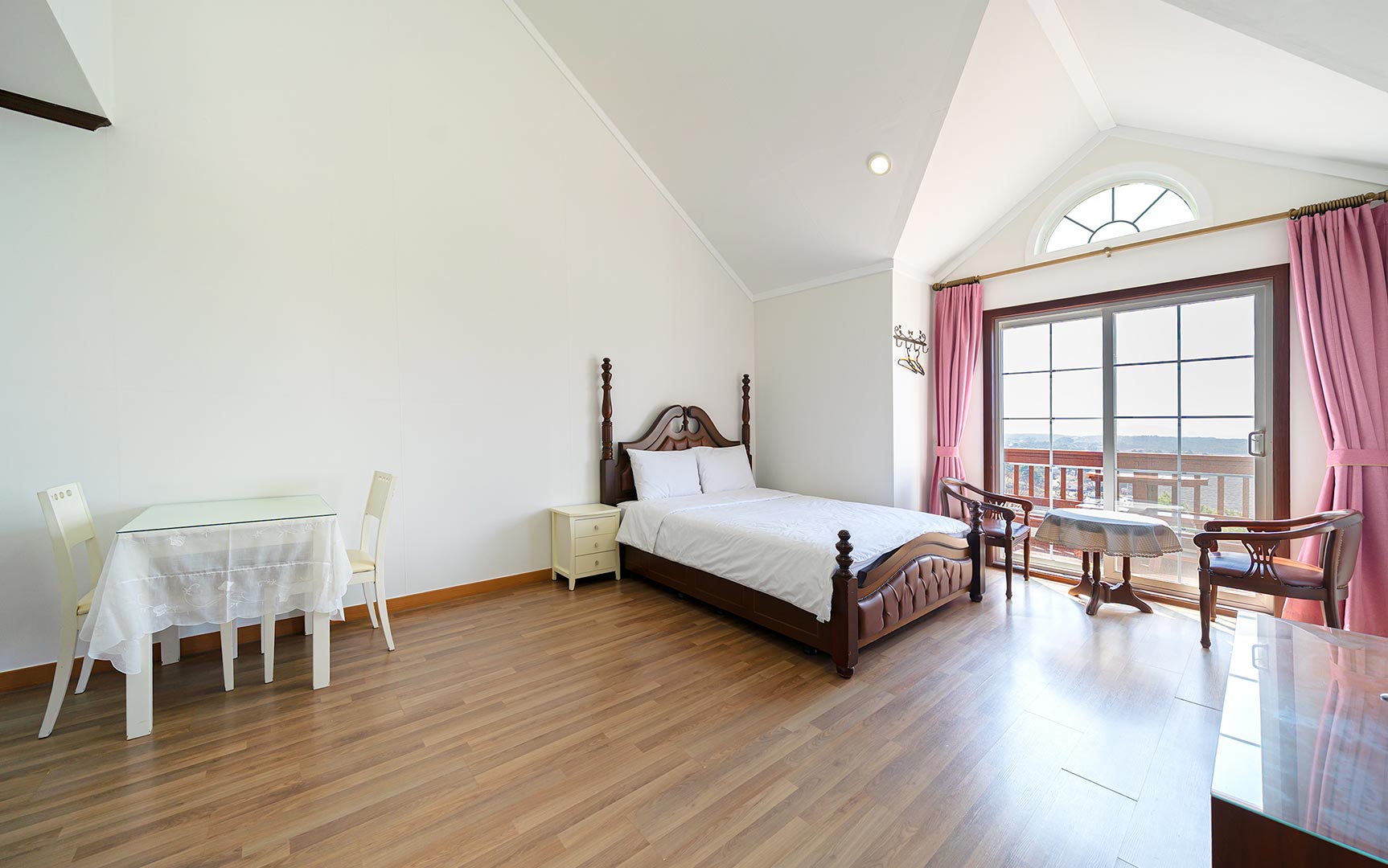 슬라이드 이미지4